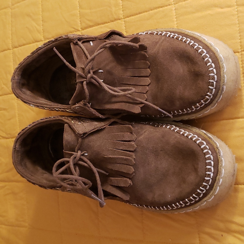 Laidback London suede lace up moccasins size 38
